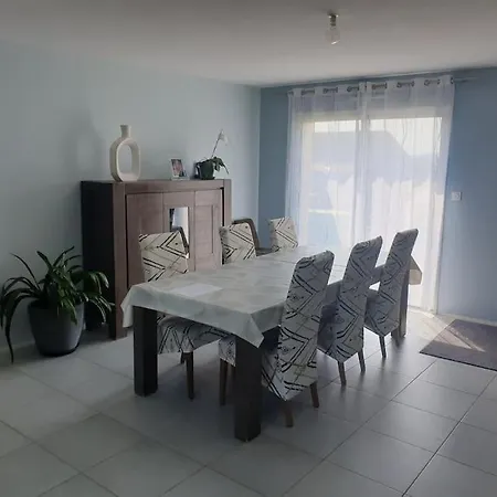 Maison Spacieuse Au Calme A 5 Min De La Villa